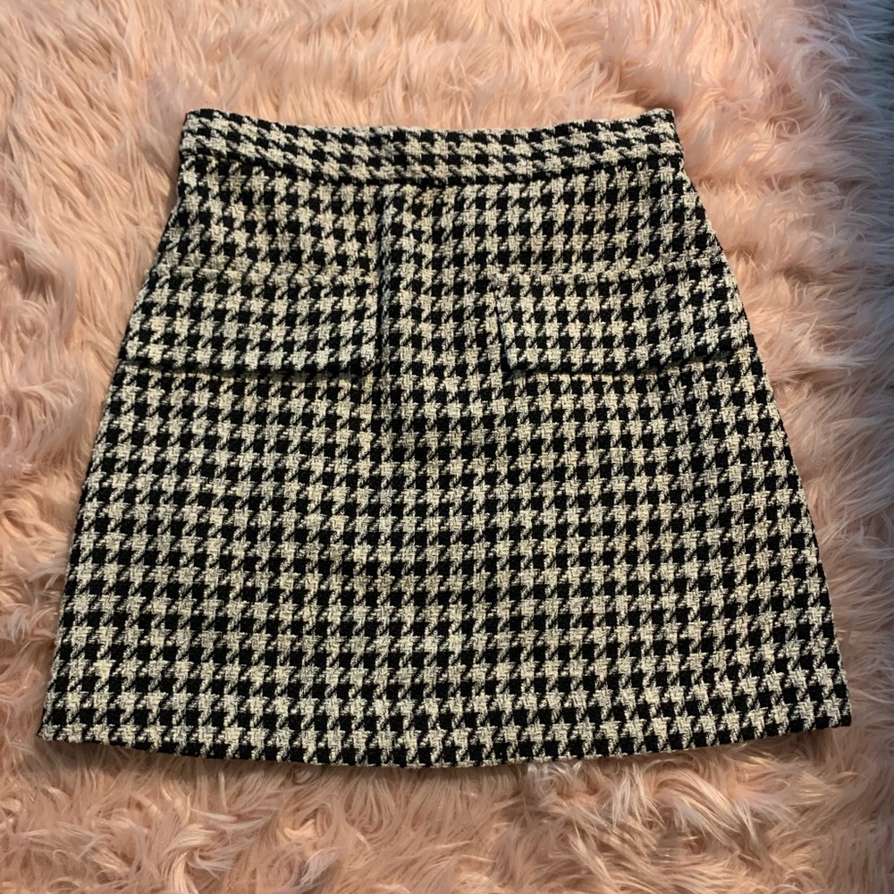 COPY - COPY - COPY - Houndstooth mini skirt